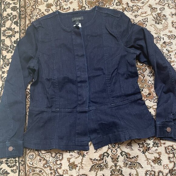 NWT LOFT BRAND ARK DENIM JEAN JACKET  SIZE MEDIUM - Picture 4 of 7